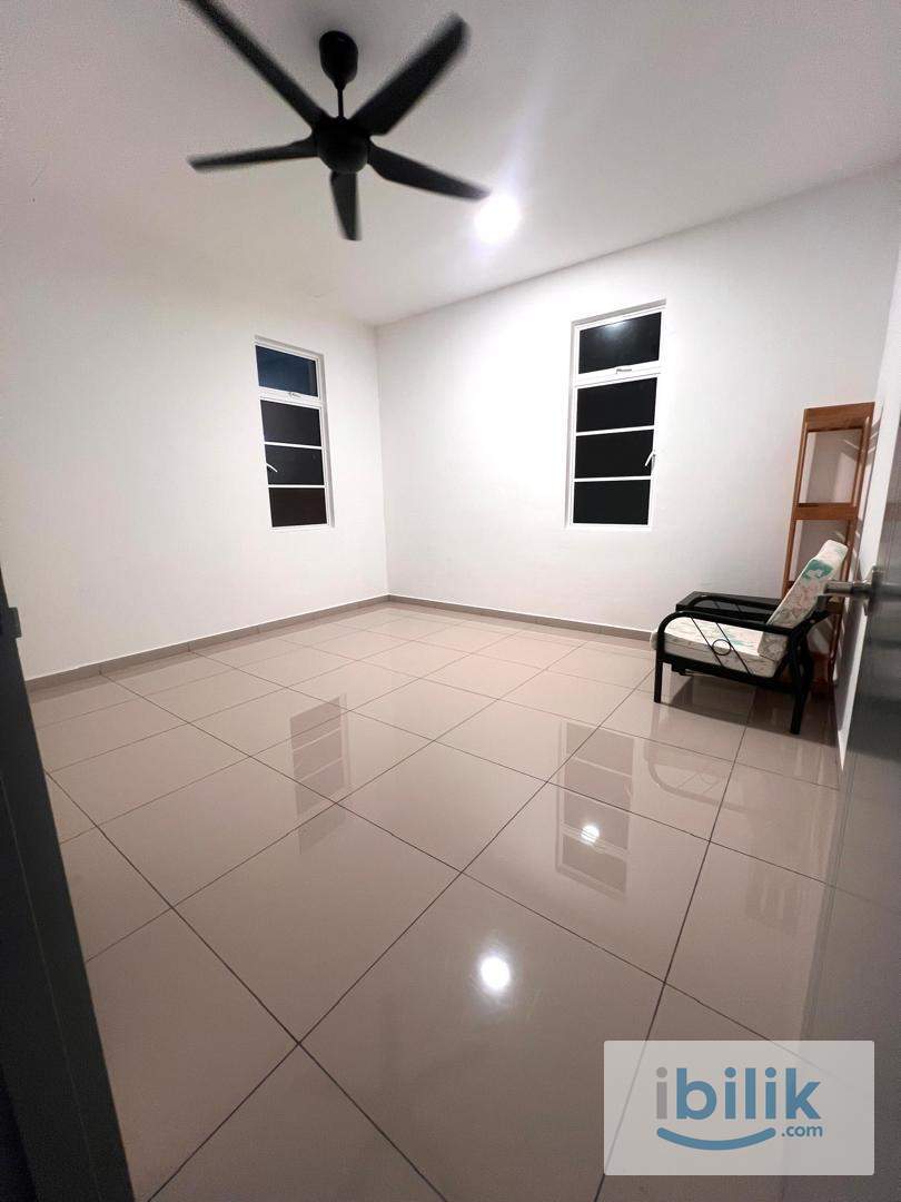 Semi D - Small Room - Image 6