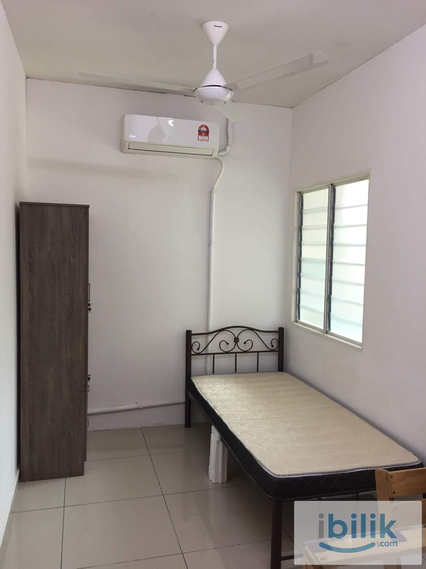 Aircond Room At Taman Inderawasih - Image 2