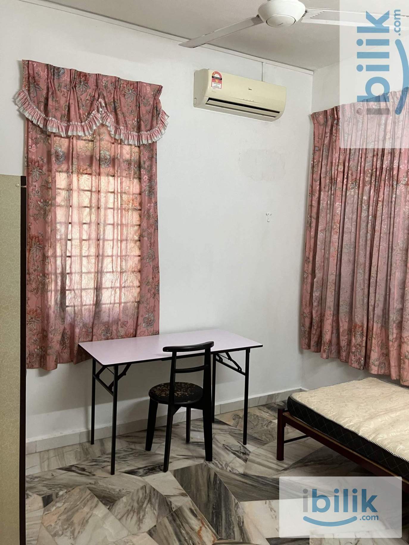 Aircond Room At Taman Inderawasih, Perai. - Image 2