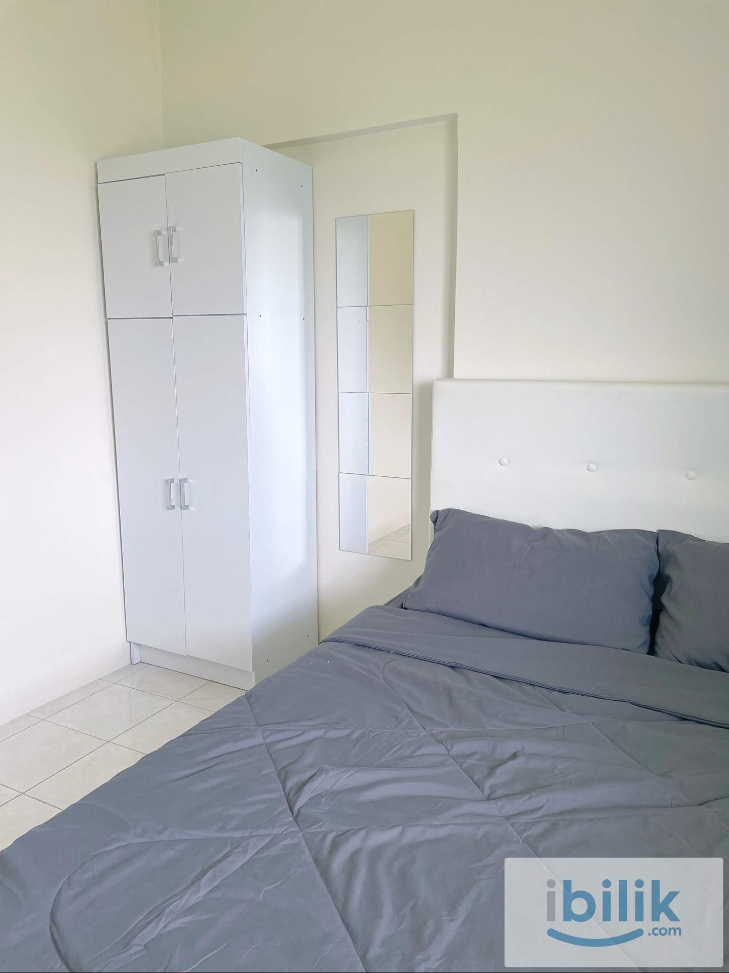 🏡 Muslimah unit | Relau / Bayan Lepas | Bedroom 1 - Image 2