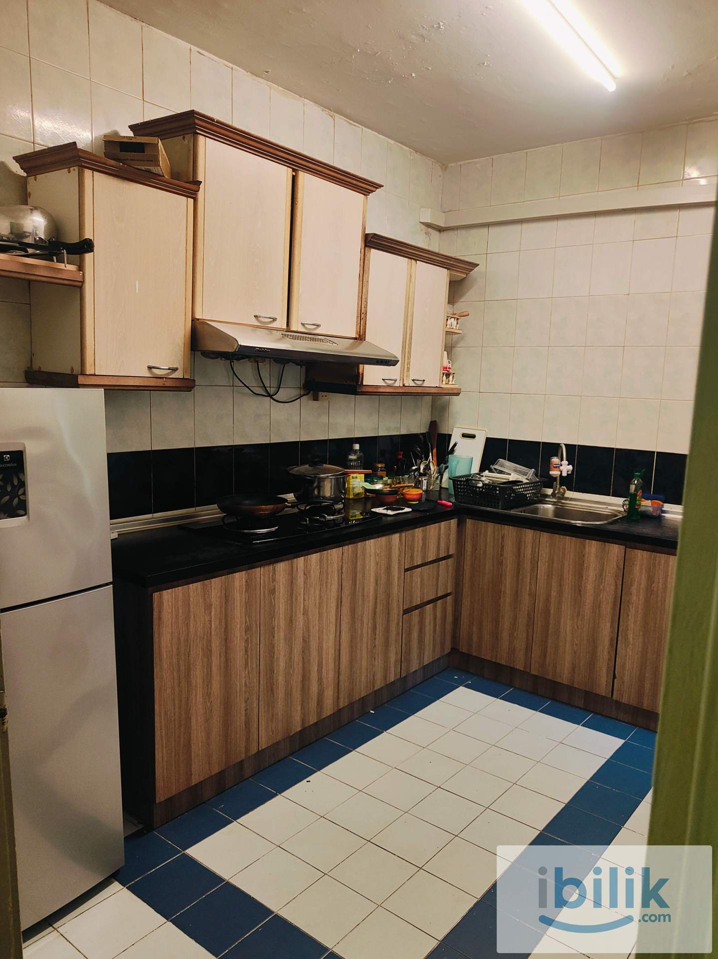 Private room in Endah Regal 10 min walk to lrtbukit jalil🚎. Low Deposit ready for move in - Image 2