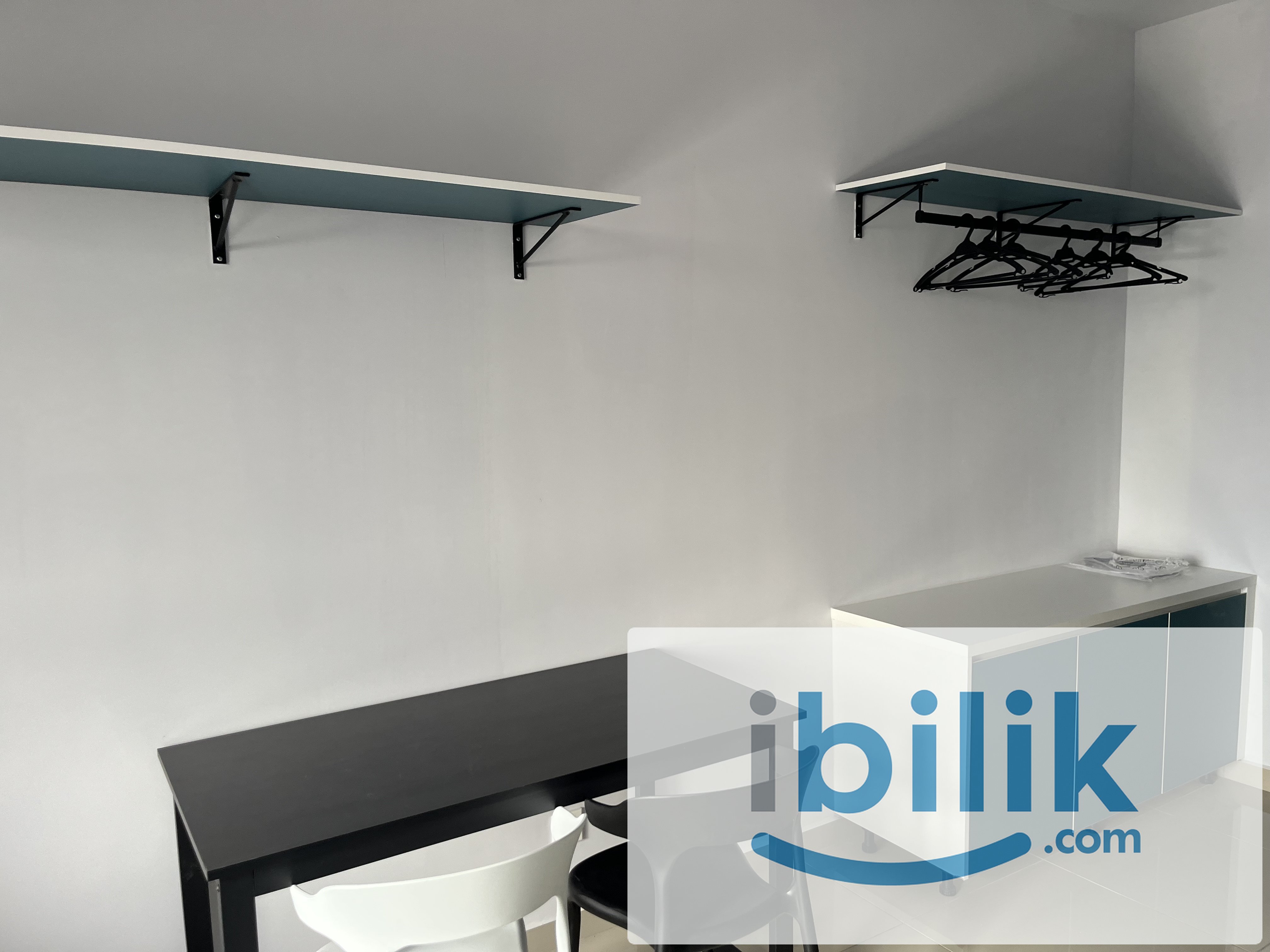 Midland City, Dual Key Service Residence - Image 3