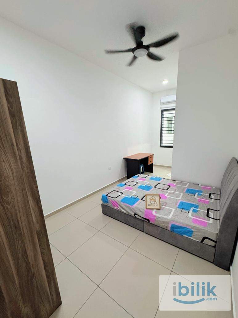 Cozy Downstair Room For Rent (Fully furnished | Utilities included) - Image 2