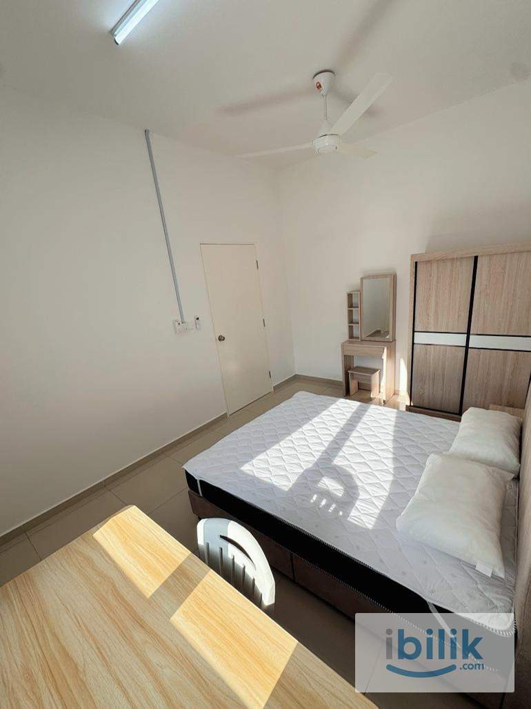 Cozy Room For Rent (Fully furnished | Utilities included) at Eka Height near Enstek - Image 2