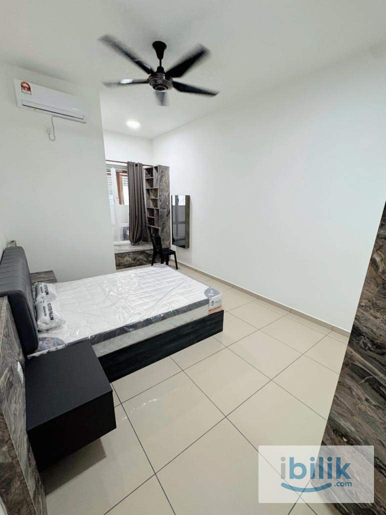 Cozy Middle Room For Rent with Private Bathroom (Fully furnished | Utilities included) Near S2 - Image 1