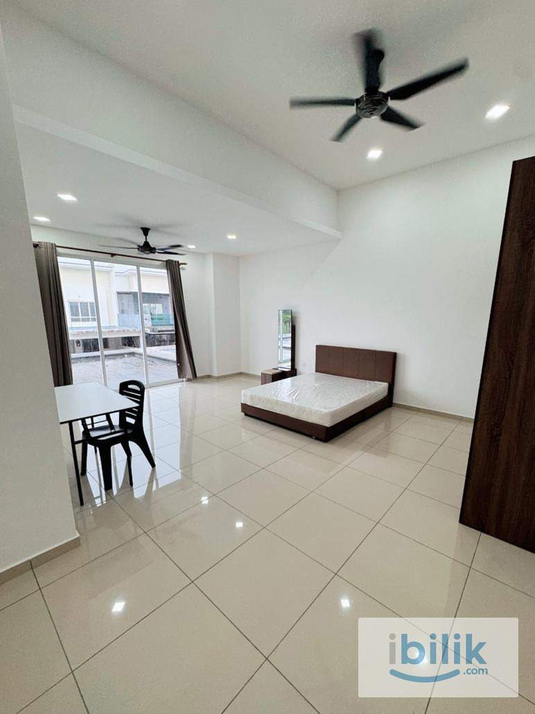 Cozy Master Room For Rent with Private Bathroom (Fully furnished | Utilities included) Near S2 - Image 1