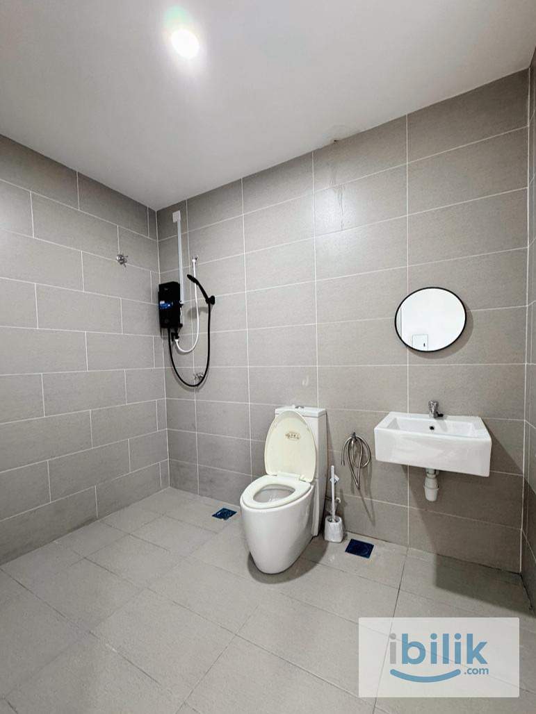 Cozy Master Room For Rent with Private Bathroom (Fully furnished | Utilities included) Near S2 - Image 3