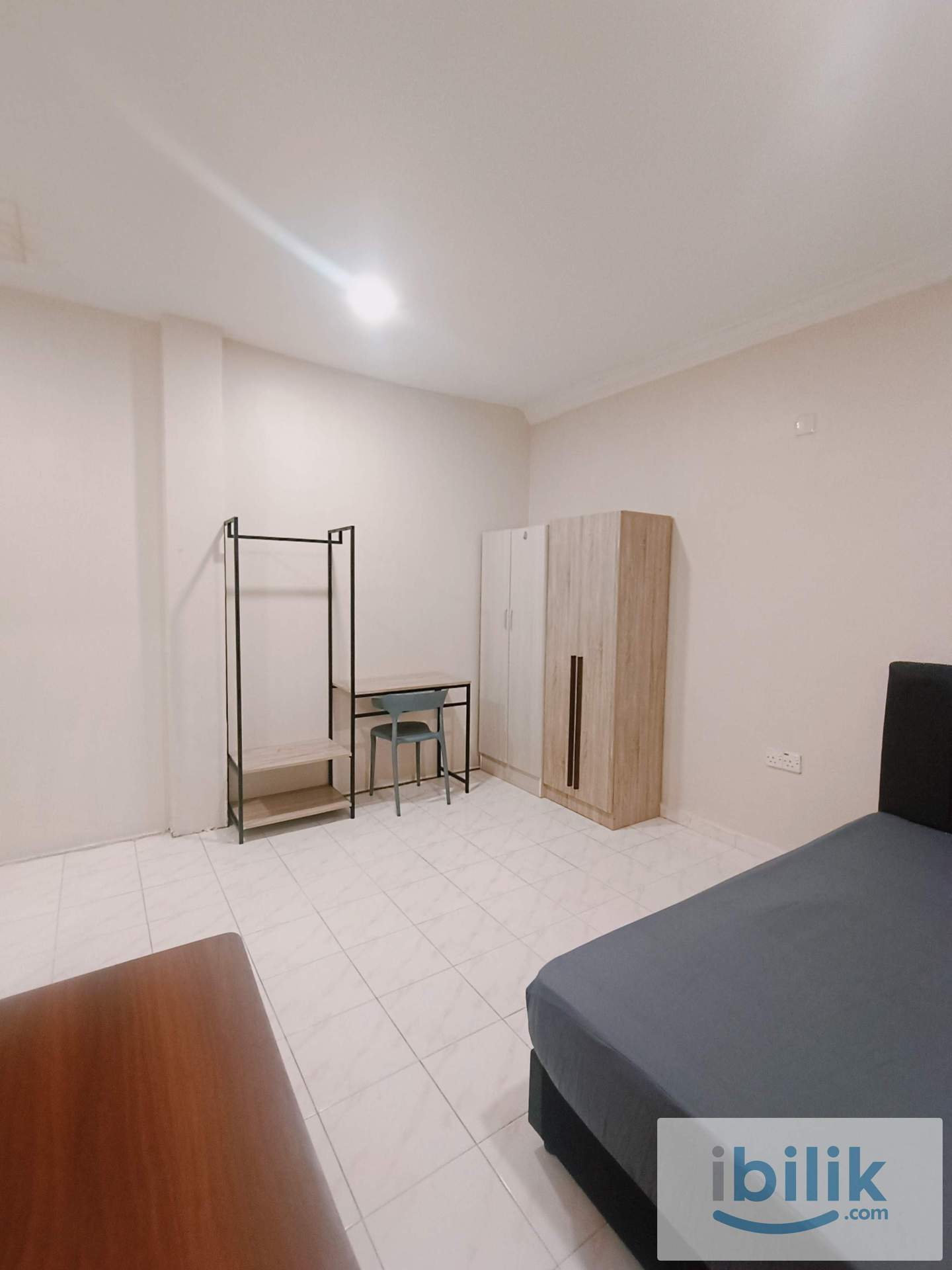💥 Zero Deposit Room @ Sunday Hotel | Near AEON & Toppen 🏡 - Image 4