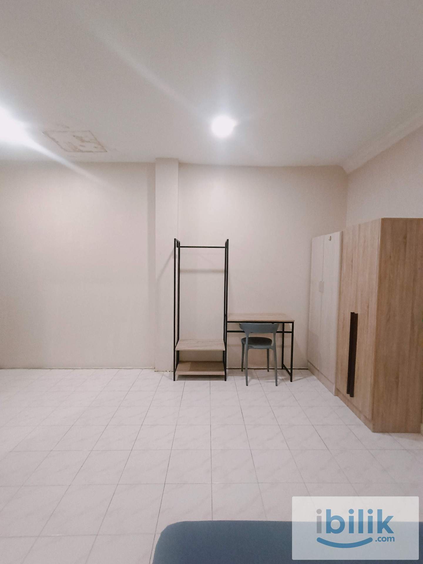 💥 Zero Deposit Room @ Sunday Hotel | Near AEON & Toppen 🏡 - Image 5
