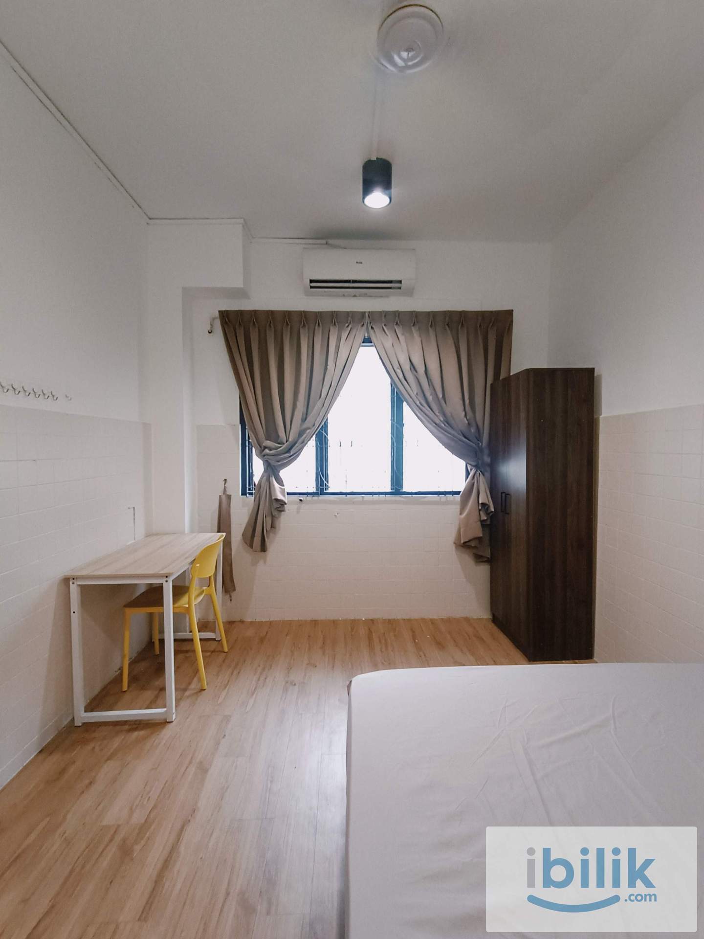 🏡 Bilik Sewa Dekat CIQ + Low Deposit 😍 Cepat Grab Promo ni! - Image 1