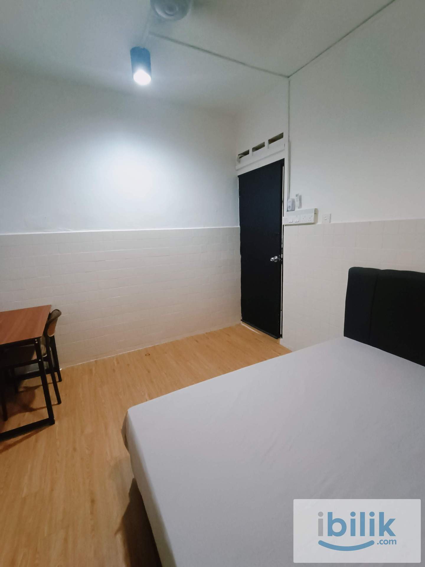 💥Near CIQ 🏠 Spacious Room, Can Stay With Friend! 🚿 Move In Now! - Image 5