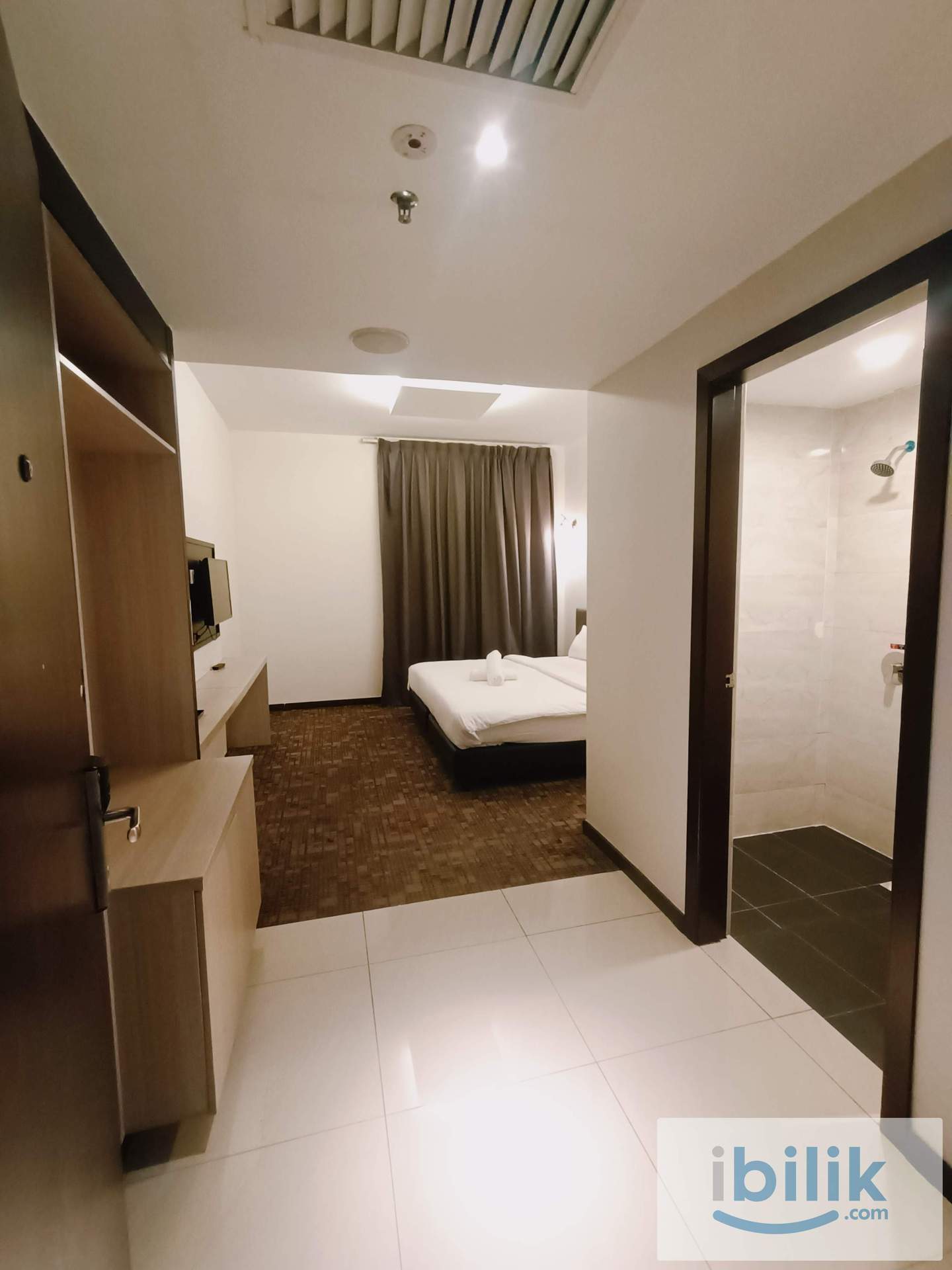 💑 Couple Friendly Master Room ✨ ZERO DEPOSIT* Near Gelang Patah | All Race, Singaporean Welcomed - Image 1