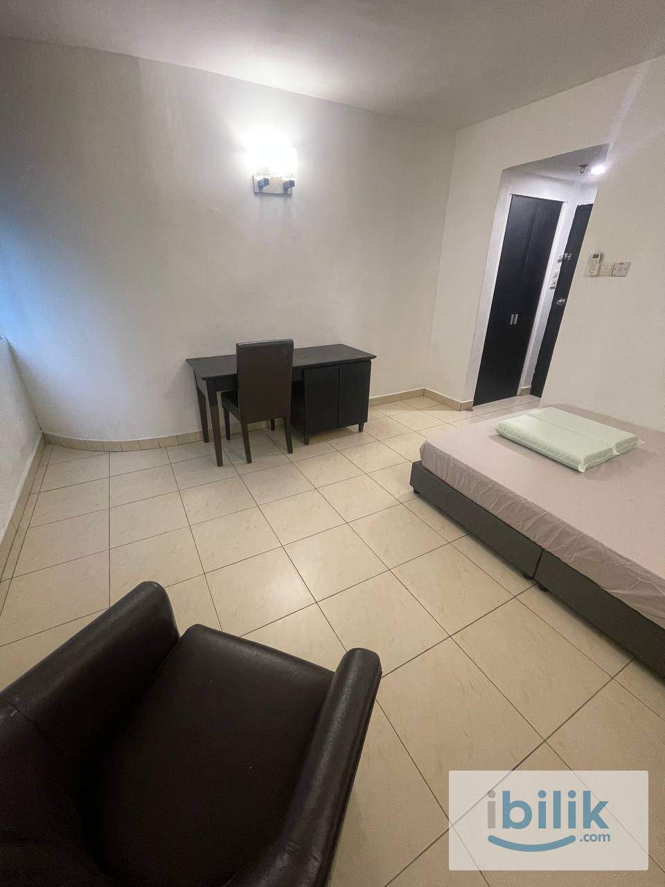 🔥 Last Room ZERO DEPOSIT Hotel Vibes Bilik Sewa 🏨 Walking Distance CIQ All Race & Singaporeans Welcomed Fully Furnished - Image 4
