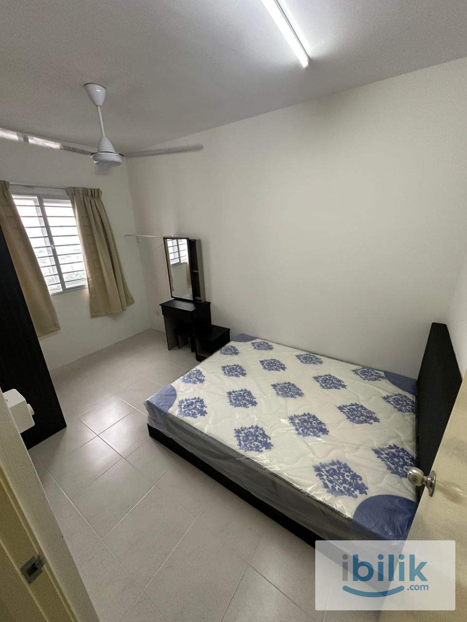 Female Muslim Single Room (Walk to LRT Station)  Move In ASAP available    - Image 1