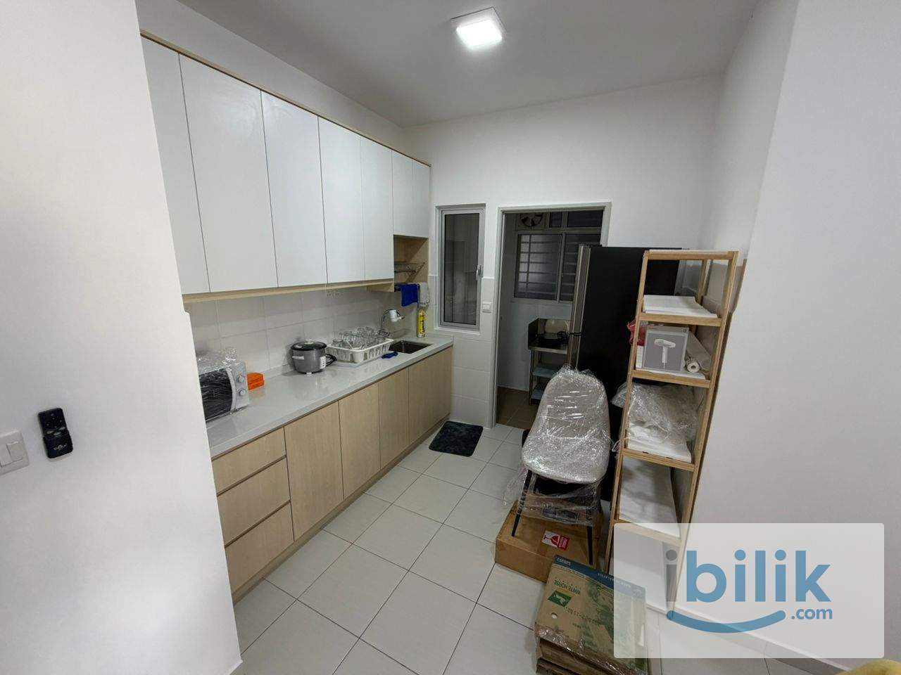 Female unit (Walk to LRT Station)  Move In ASAP available   - Image 8
