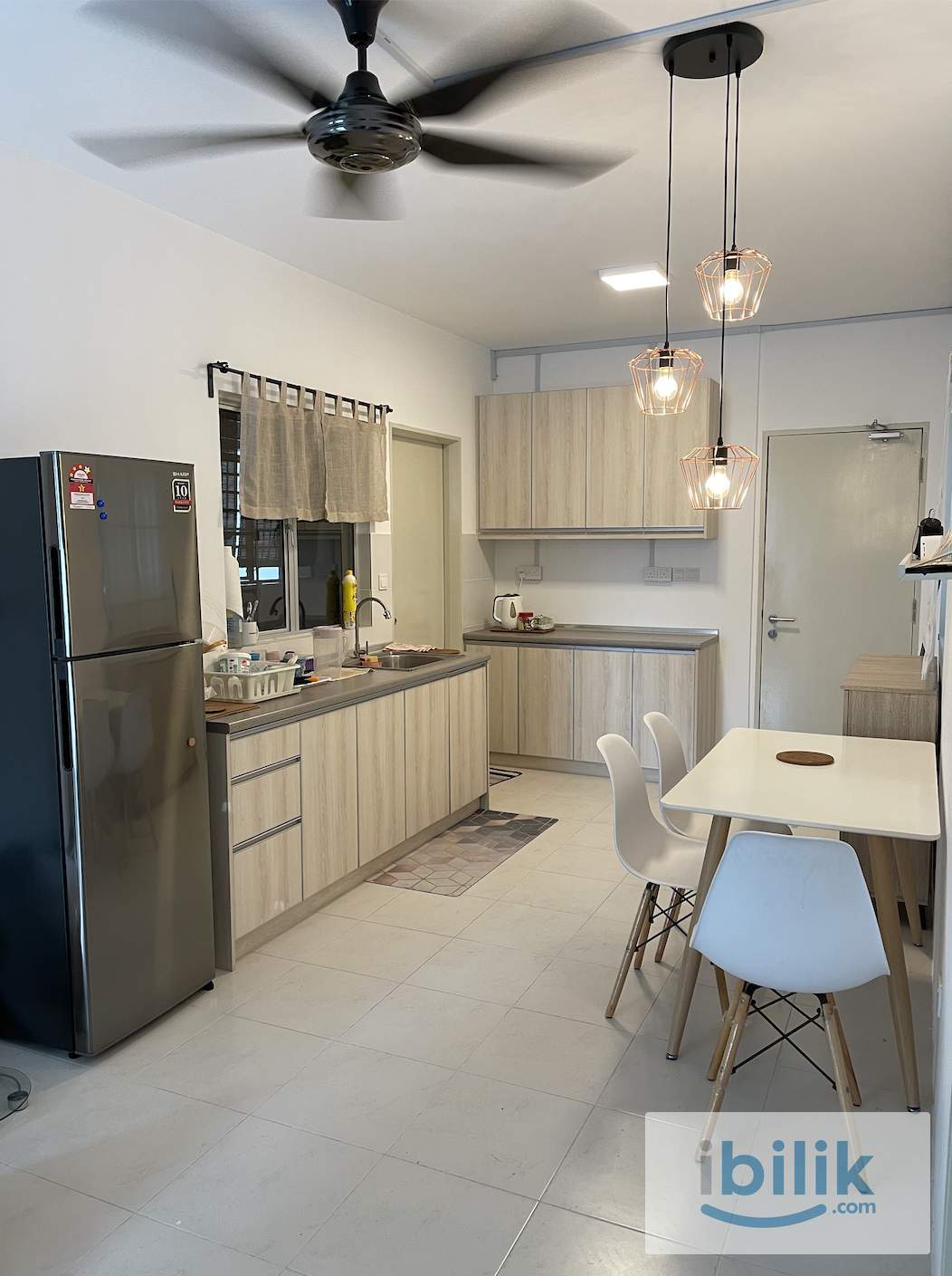 Female Queen Bed - Medium Room (Walk to LRT Station) Rental include Utilities  - Image 1