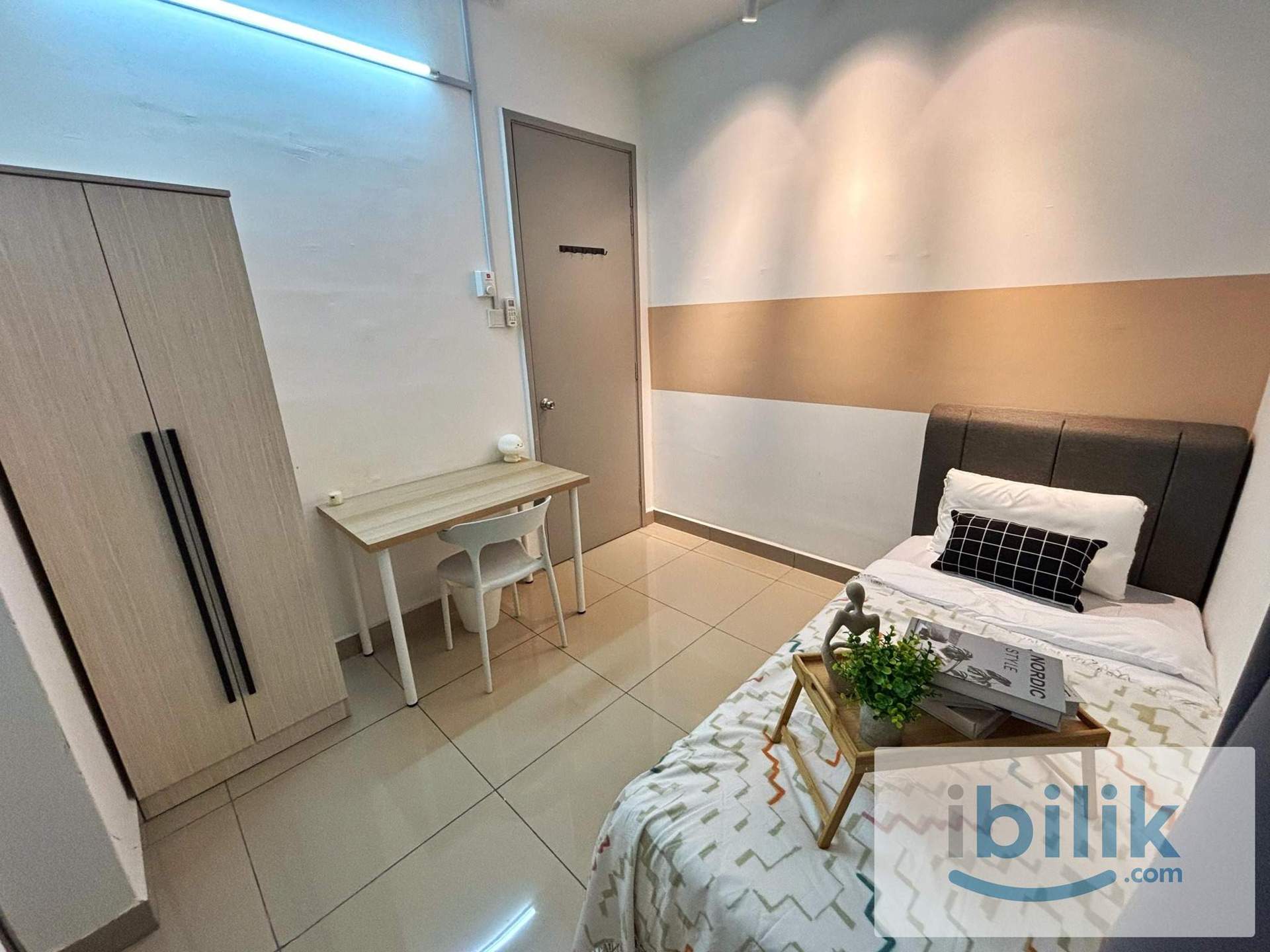 Female Single Room (Walk to LRT Station)  Move In ASAP available    - Image 2
