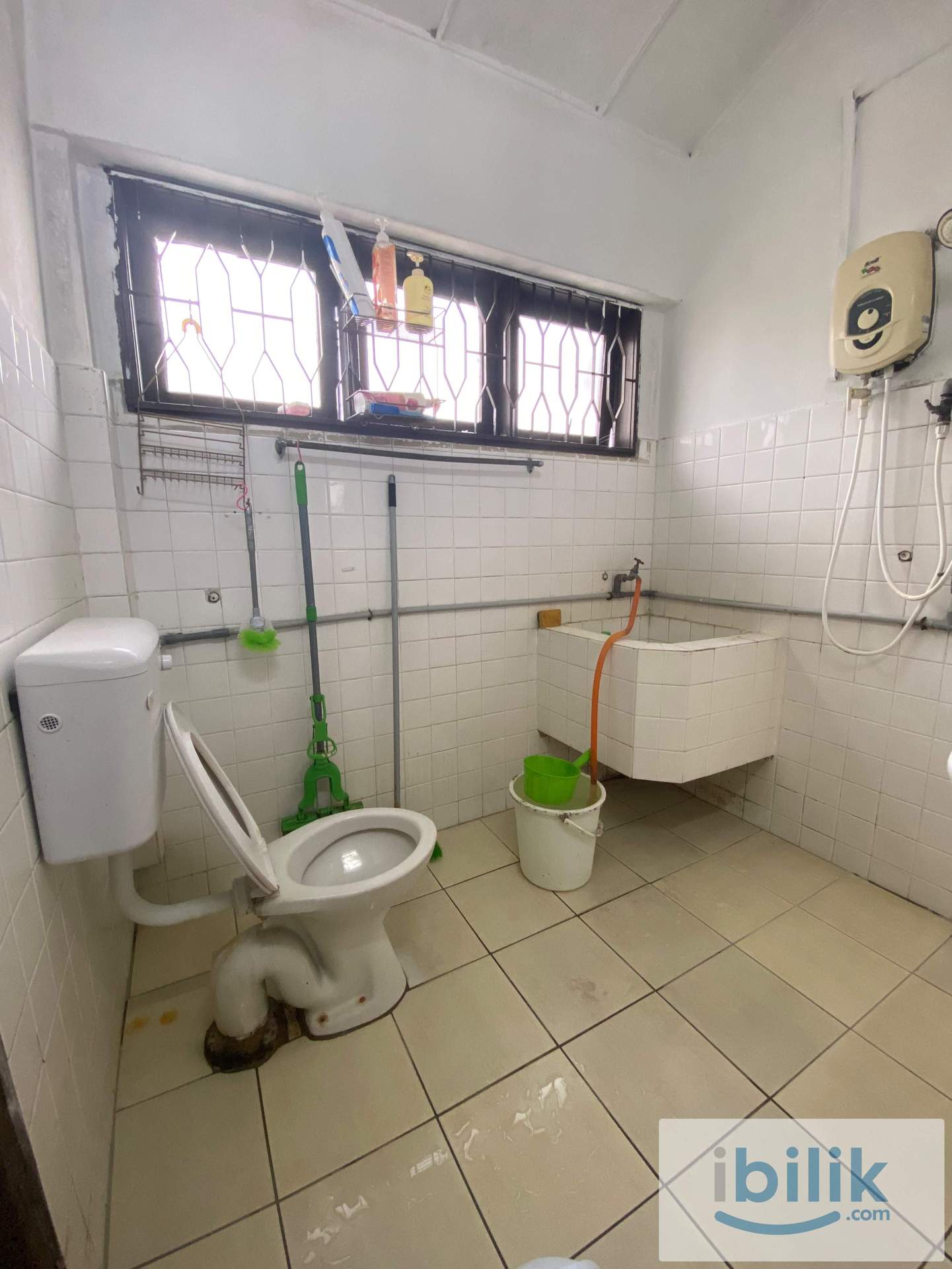 ✨ Low Deposit | Fully Furnished Medium AirCon Room Linked Bathroom for Rent – SS2, Petaling Jaya ✨  - Image 3