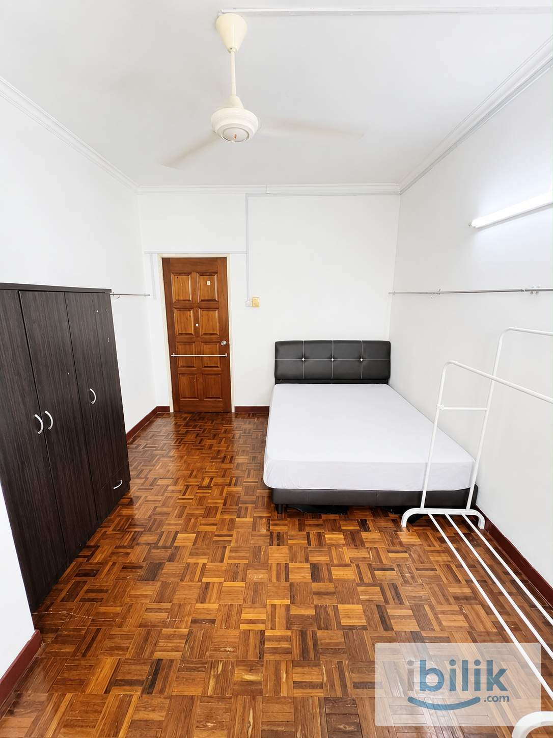 ✨ Zero Deposit | Bandar Utama | Fully Furnished Medium Room attached Bathroom for Rent✨ - Image 1