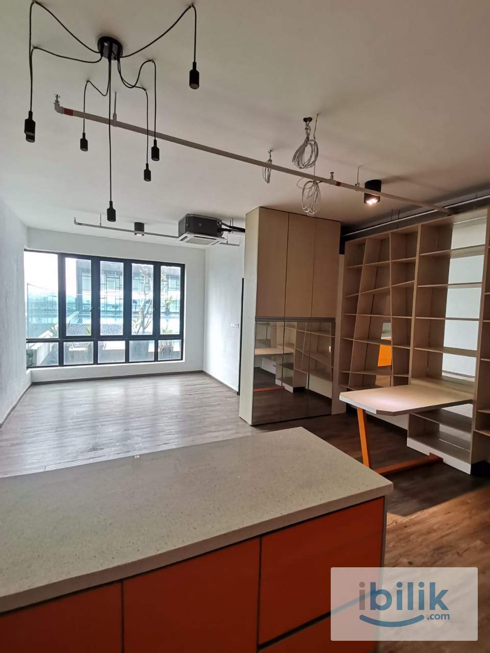 🔥Cheapest Unit For Rent - Suria Jaya | Office / Studio / Stay | Furnished - Image 1