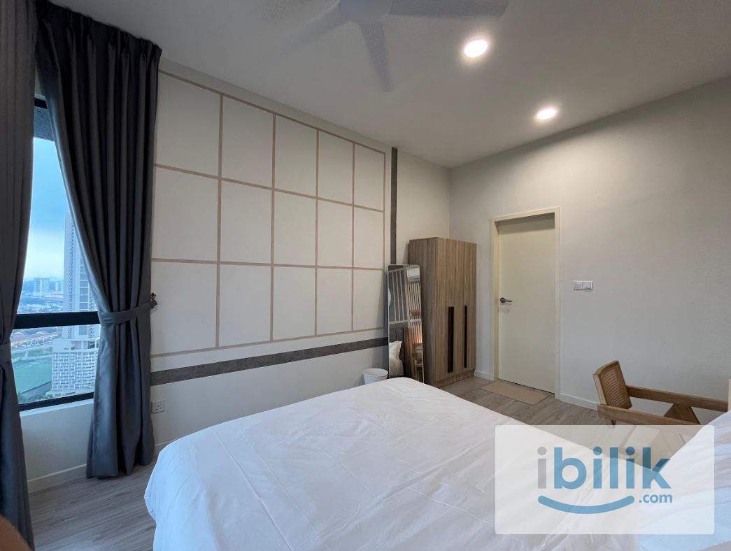 Master Room at Meta Residences Putra Permai, Seri Kembangan - Image 4