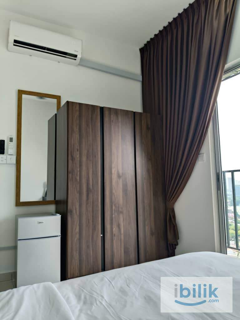 Middle Room at Residensi Amansuri City Sentral - Image 4