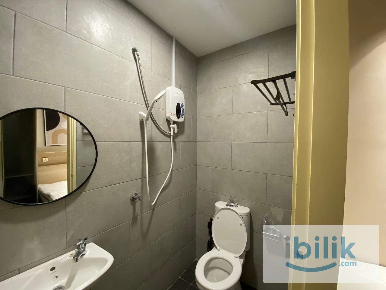 SINGLE ROOM @ META RESIDENCE SERI KEMBANGAN - Image 2