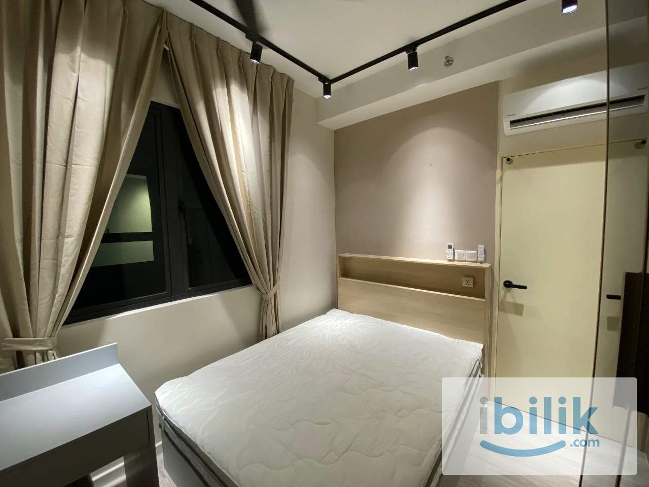 Middle Room at Meta Residences Putra Permai, Seri Kembangan - Image 5