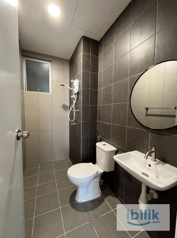 STUDIO UNIT WITH KITCHEN NEAR LRT SALAK SELATAN! - Image 3