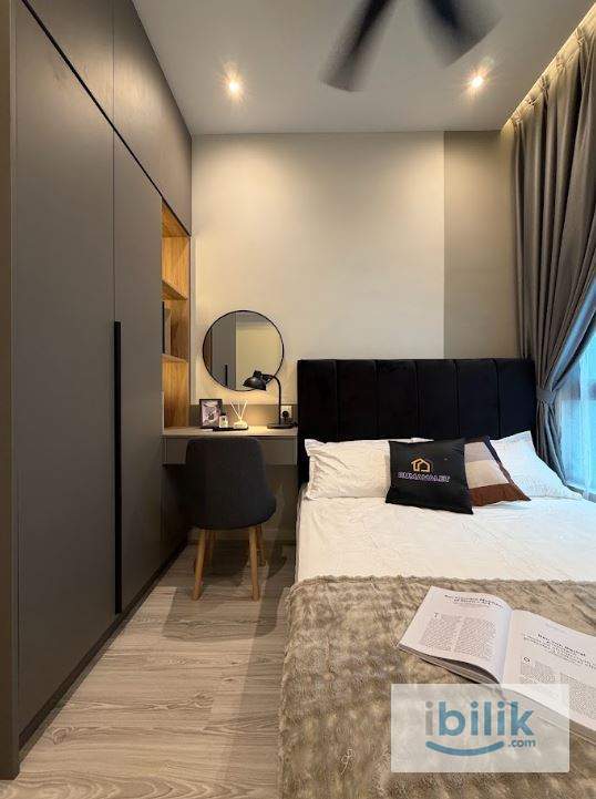 Middle Room at Meta Residence Putra Permai, Seri Kembangan - Image 3