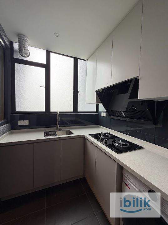 COZY SINGLE ROOM NEAR MRT PUTRA PERMAI - Image 7