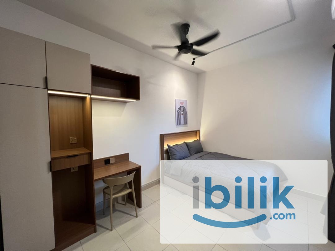 Female Unit Middle Room Fully Furnished Walking to MRT Cheras - Image 1