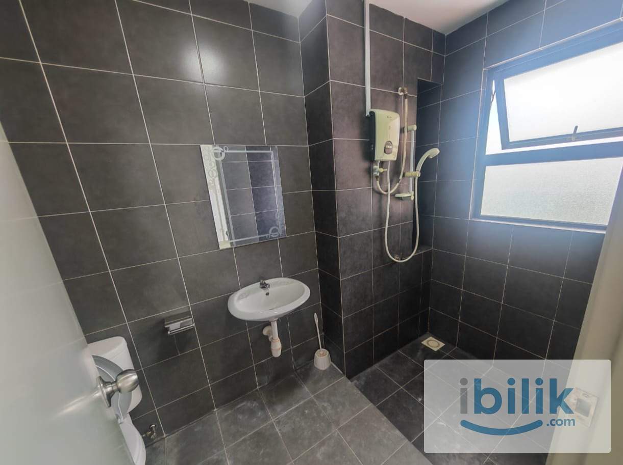 Female Unit Middle Room Fully Furnished Palm Hill Residence For Rent - Image 5