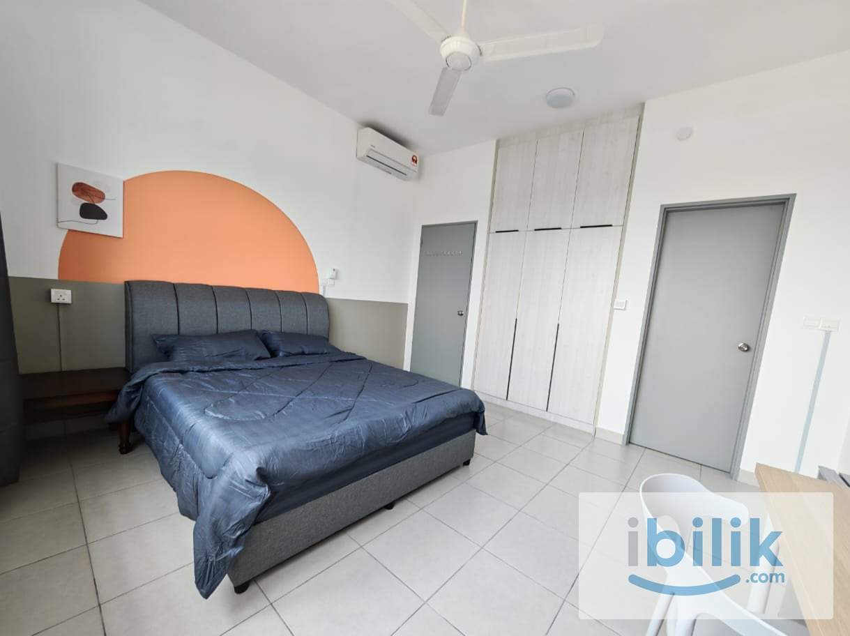 FEMALE Master Room Fully Furnished walking to MRT Bandar Tun Hussein Onn Cheras - Image 1