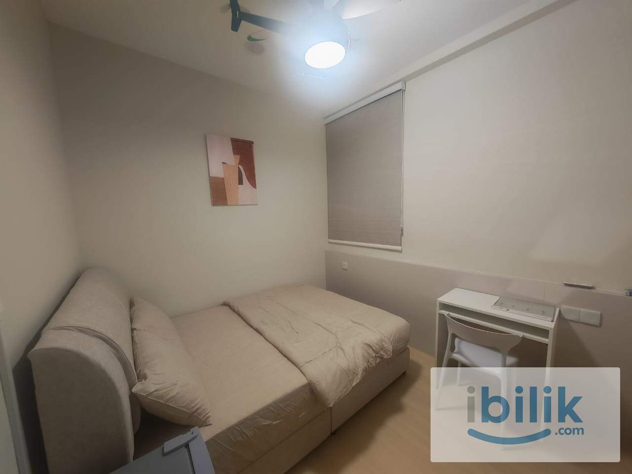👧🏼Female Middle Room Fully Furnished For Rent Walking to MRT Cheras Bandar Tun Hussein Onn - Image 1