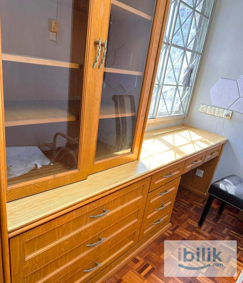 KELANA D' PUTERA SINGLE ROOM TO LET (FEMALES ONLY) - Image 3