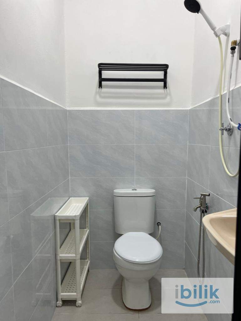 Single Room at Seberang Jaya - Image 4