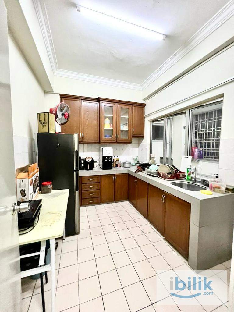 🚆 Residensi Ridzuan Room | Great Location & Easy Access - Image 3