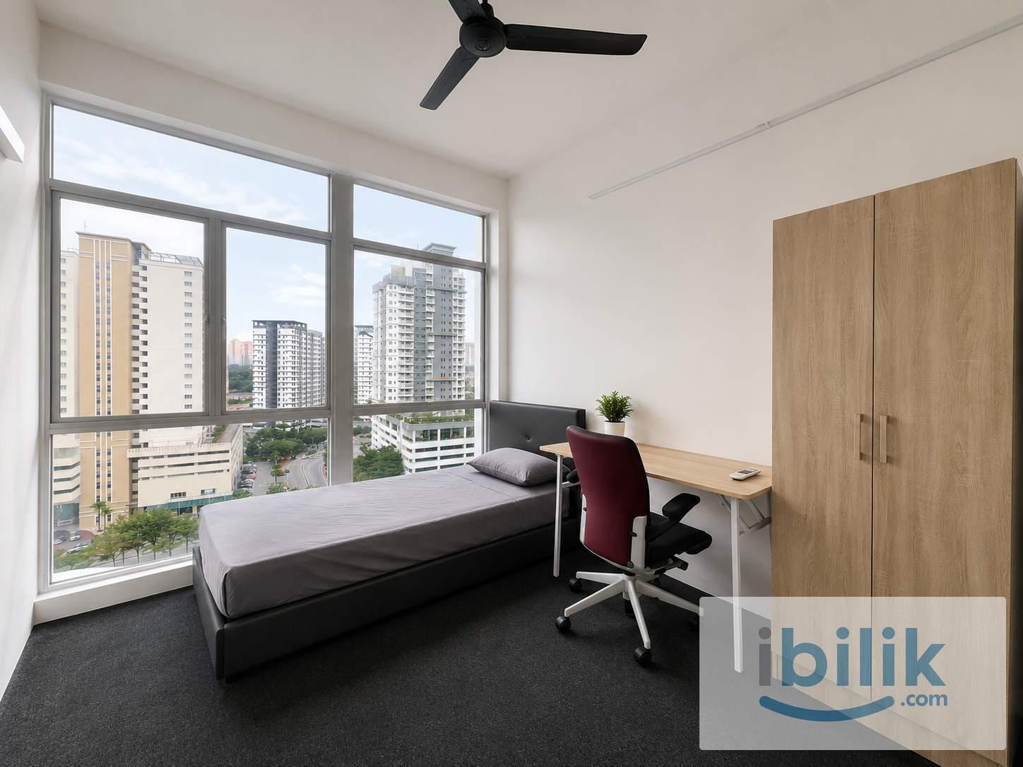 🏠 Cozy Medium Room Available at Avenue Crest – Move In Anytime! - Image 1
