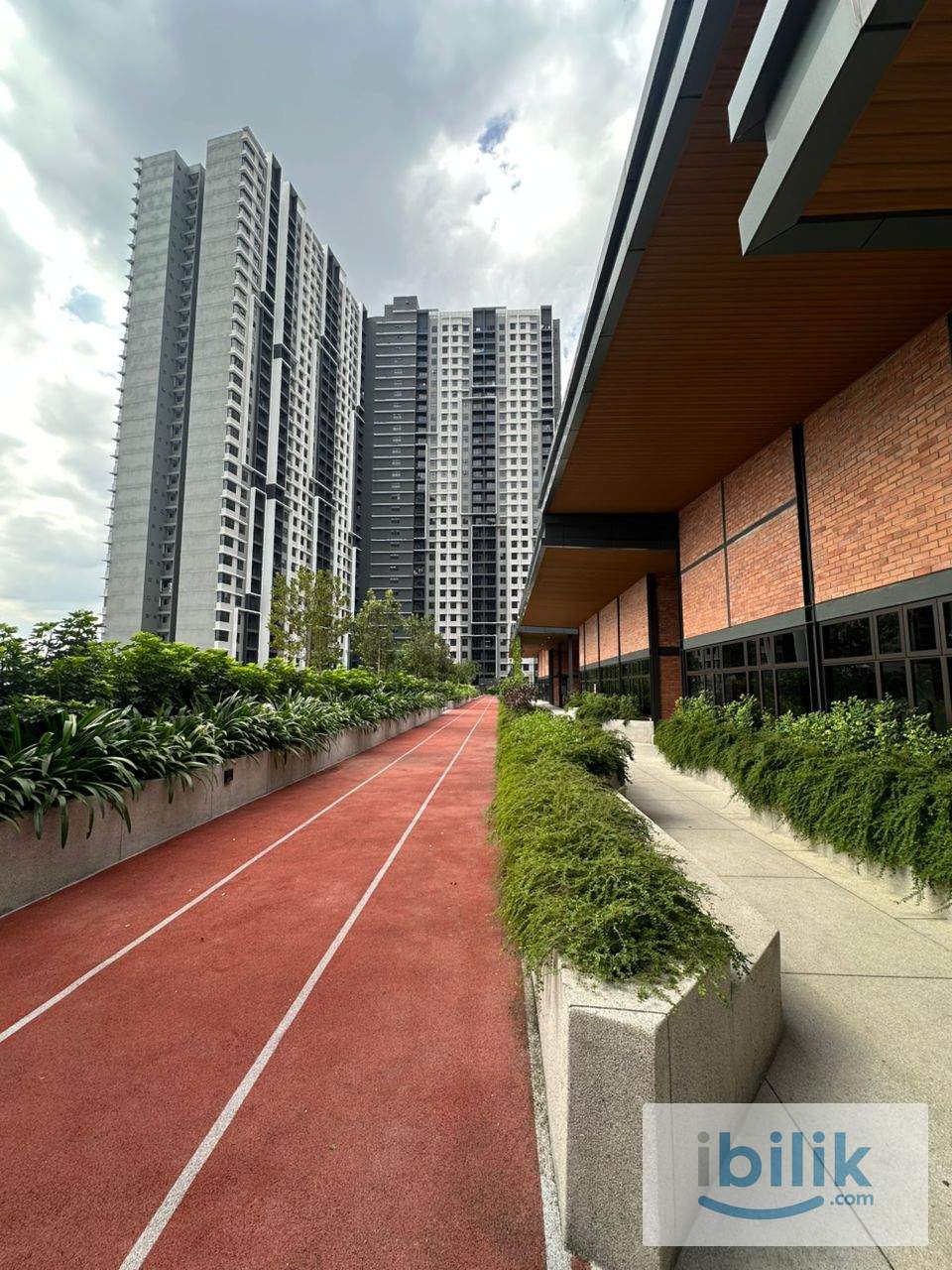 📍Vierra Residence Kinrara ✨Affordable Room Rental with new furniture provided - Image 8