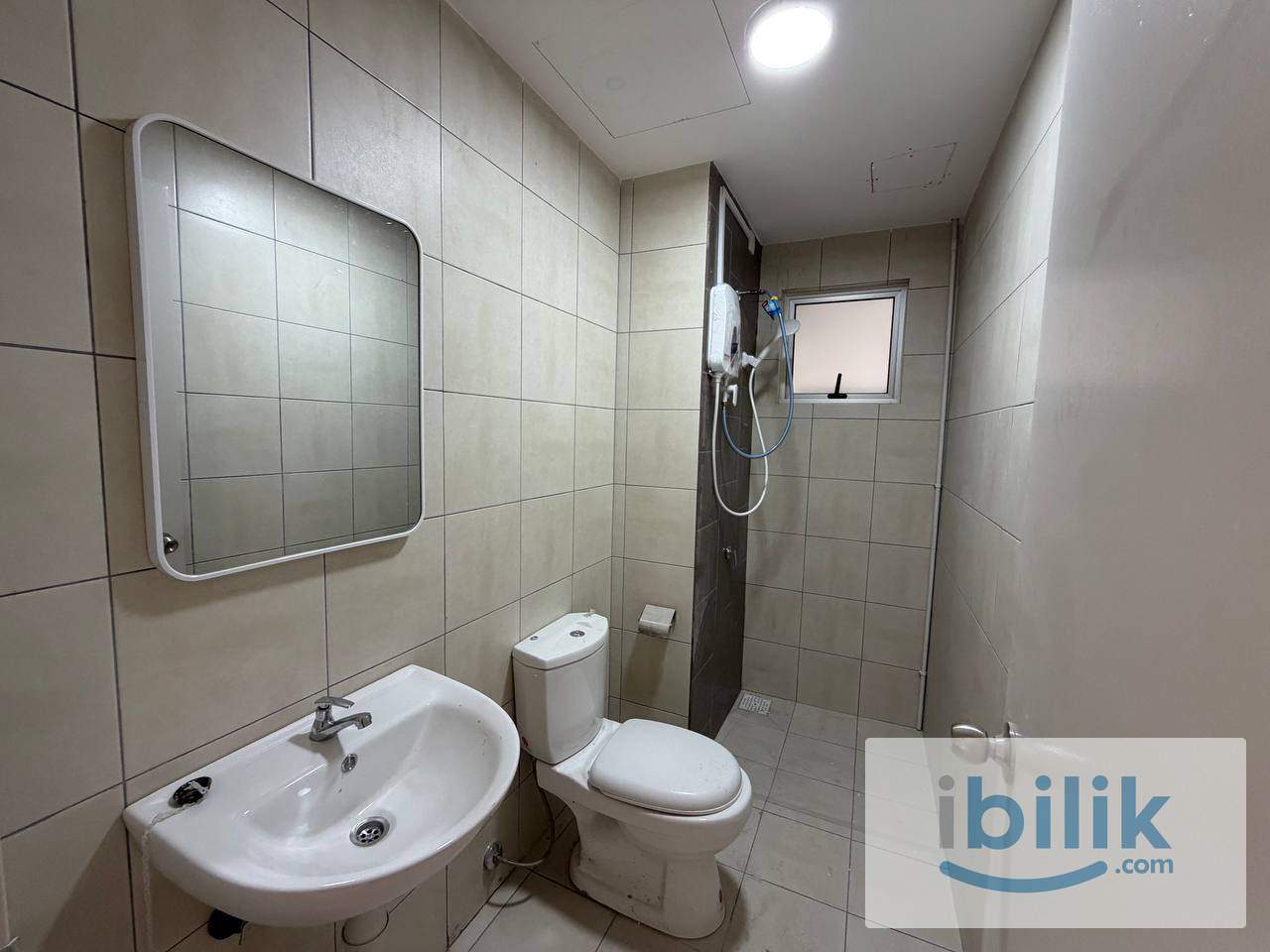 📍Residensi Riamas @ Old Klang Road Room for rent 😍Spacious Single room yet affordable  - Image 5