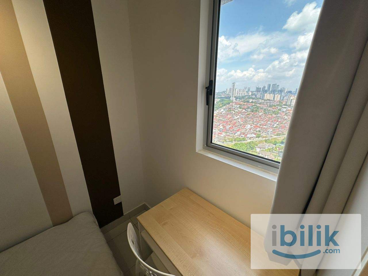 🌟Affordable Single Room for rent 📍Residensi Riamas - high floor corner unit  - Image 3
