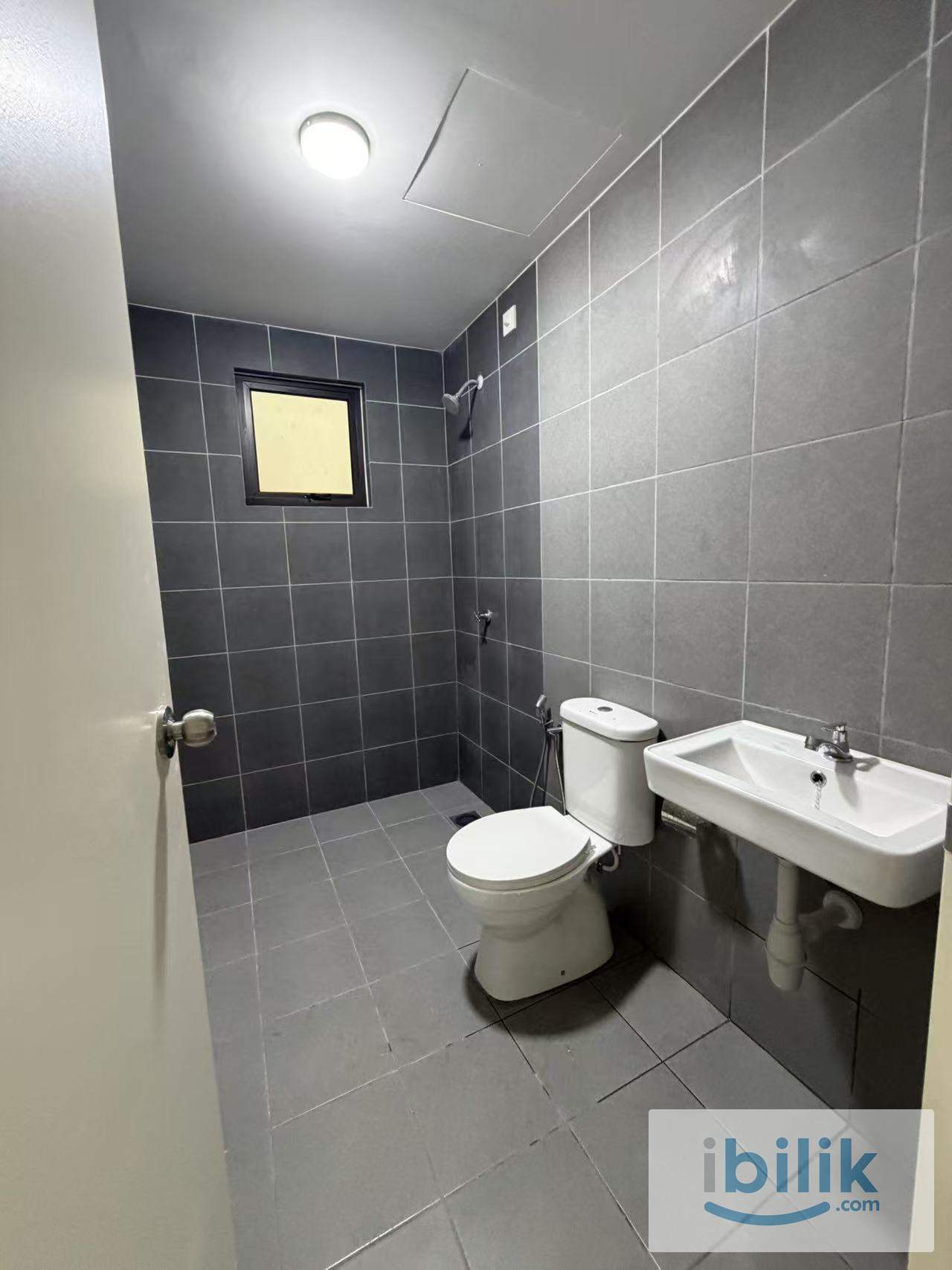Middle room at Vierra Residence - Image 6