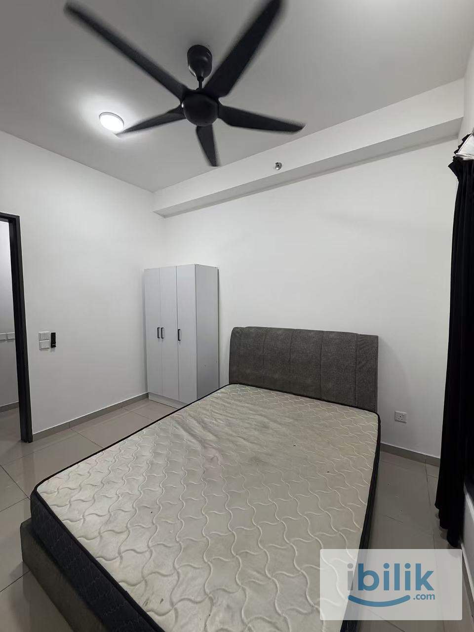 Middle room, RM600 - Image 6