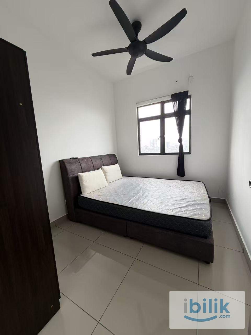 Middle Room at Minest Residence(mix unit) - Image 1