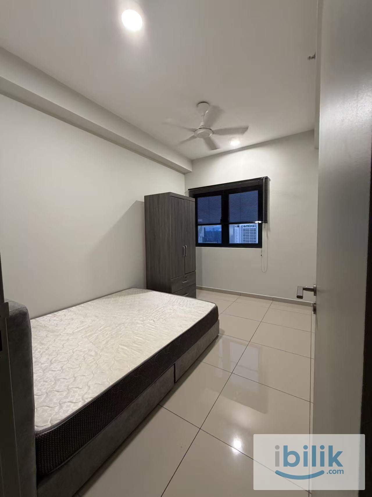 Middle room📍D’Vervain(female unit) - Image 3