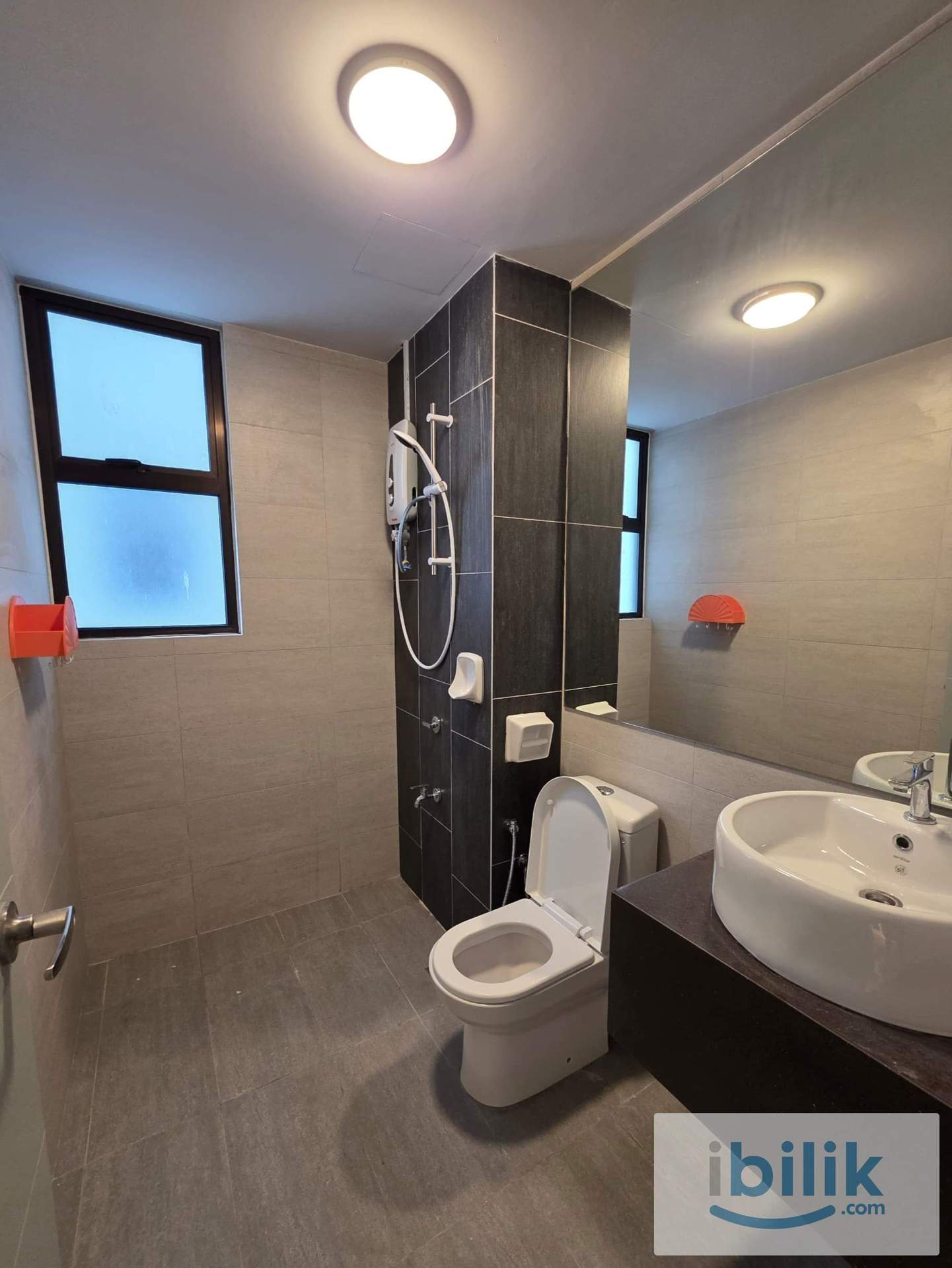 🔥 Admiral Residences Kota Laksamana — Fully Furnished Master Rooms - Image 4