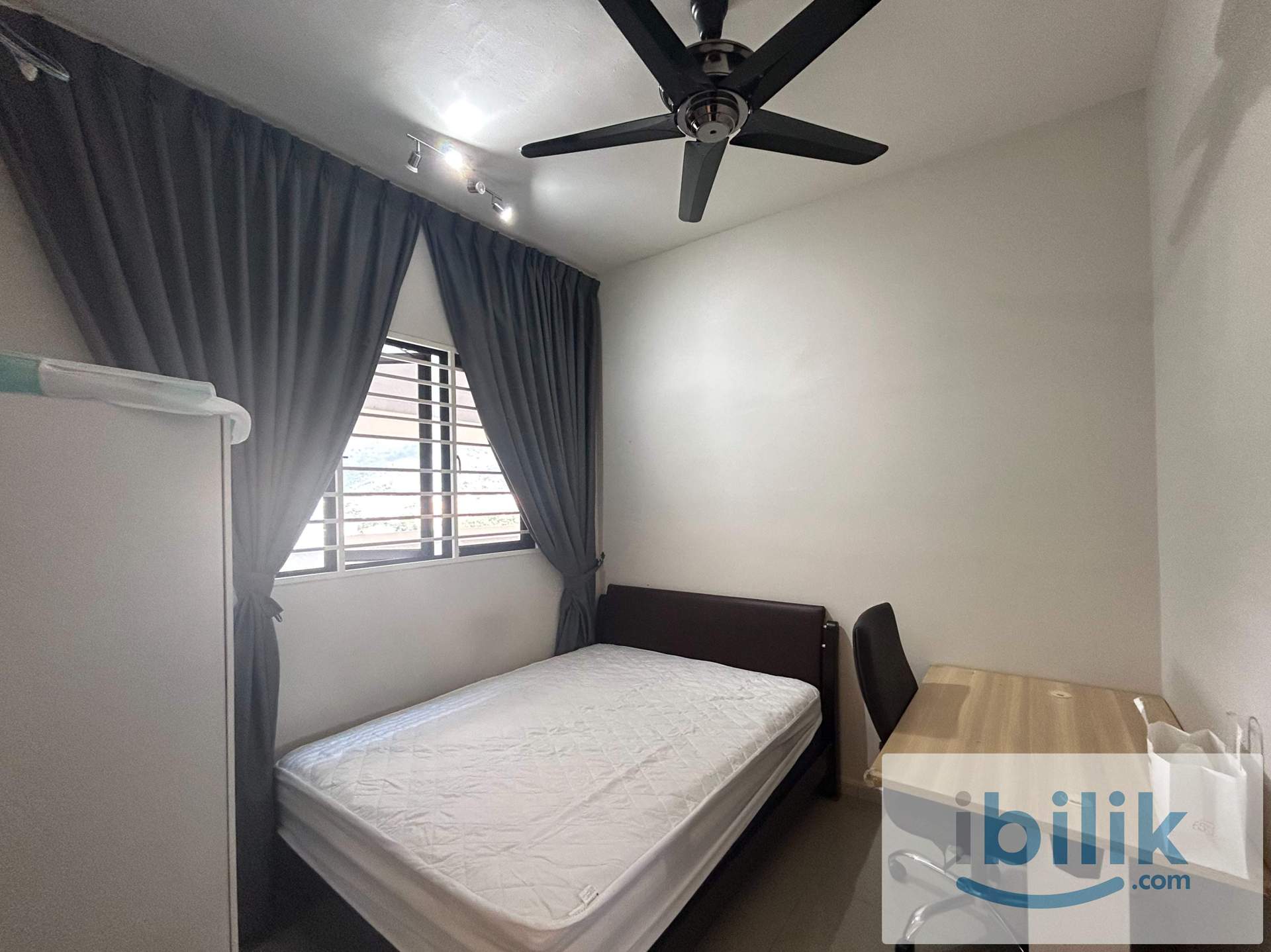 Senzvilles Condo Private Room Fully Furnished For Rent at Sungai Ara - Image 1