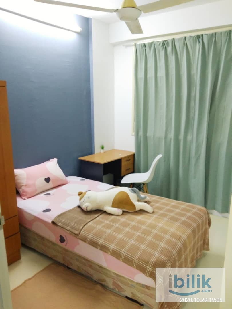 Medium room for rent Sri Saujana Aparment@Lebuh macallum@Georgetown - Image 1