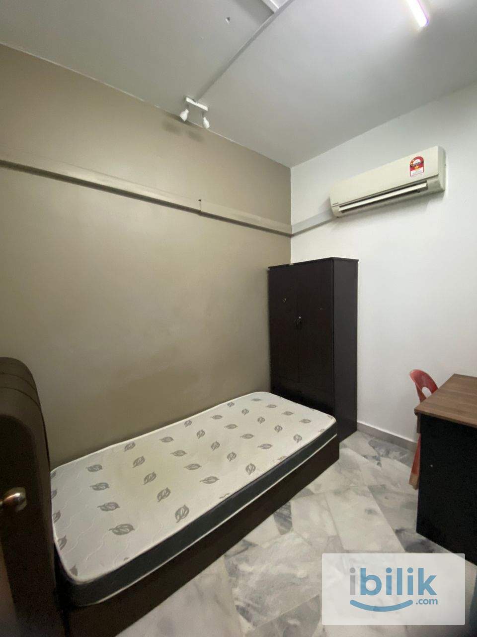 Single Room For Rent@ Mix Gender Unit RM550 - Image 1
